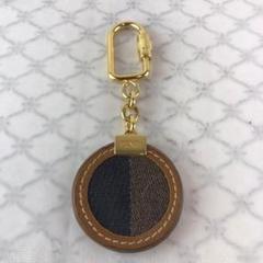 ❤セール❤ フェンディ FENDI キーホルダー バックチャーム