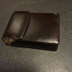 黒レザータバコケース