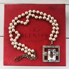 VALENTINO パール ネックレス クラウンモチーフ