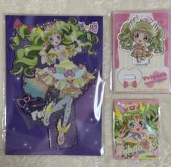 プリパラ　トリコロール　ヴィレッジヴァンガード　グッズセット AVENGERZ Inc. on X: 