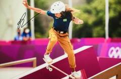 ジュリア直筆サイン入りバック スペシャル特典当選品) ジュリア直筆サイン入りバック スペシャル特典当選品) - メルカリ