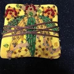 着物リメイク縮緬手作りブローチ