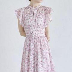 tocco closet 花柄ワンピースのサムネイル