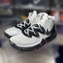 2025年最新】NIKE KYRIE 5の人気アイテム - メルカリ