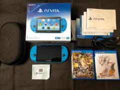 PSVita アクアブルー PCH-2000 メモリーカード16Gソフト2本付き