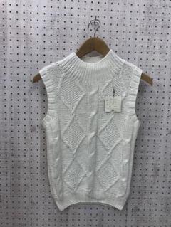 海外ガールvibes デッド古着　ケーブル編みコットンニットノースリトップス