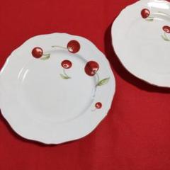 RICHARD GINORI(リチャードジノリ)よりアンティコチェリーの