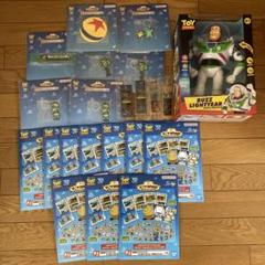トイストーリー　バズライトイヤーフィギュアと一番くじ　下位賞のセット トイストーリー バズライトイヤーフィギュアと一番くじ 下位賞の