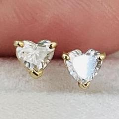 K18YG 合計0.38ct ハートシェイプ ダイヤピアス