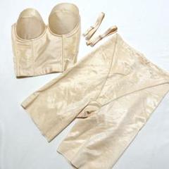 FOUR SIS & CO. ブラ＆ウエストニッパーセット E70 ベージュ FOUR SIS &Co. ブライダルインナー C70 70 64 - メルカリ