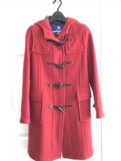 バーバリー　ブルーレーベル　ダッフルコート　サイズ38(M)　希少カラー　レッド 美品 バーバリー ブルーレーベル ダッフルコート 桐谷美玲 着用