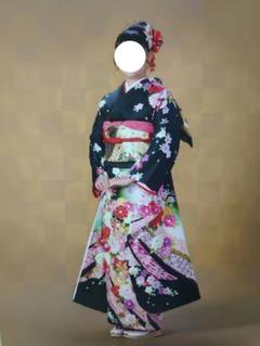 成人式 華やかな花柄振袖 赤黒 - メルカリ