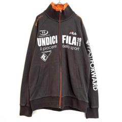 フィラ【M】ジップアップパーカー　プリント　チャコールグレー　スポーツ　メンズ