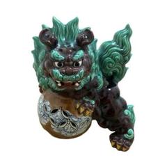 九谷焼 シーサー 唐獅子　九谷八幡窯　金彩　椿　魔除け　守り神 九谷焼 八幡窯 須栄義 獅子 在銘 骨董 特大緣起物 除魔け