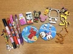 ディズニー まとめ売り‼️ ボールペン 消しゴム 缶バッジ クリップ ミッキー
