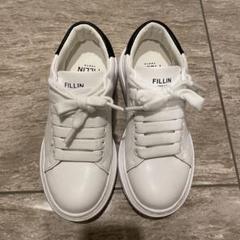 FILLIN ホワイト スニーカー インヒール　23 FILLIN ホワイト スニーカー インヒール 23 - メルカリ