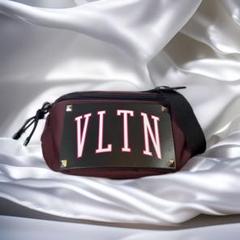 極美品‼︎ ◆VALENTINO◆ ボディバッグ/VLTN/バレンティノ