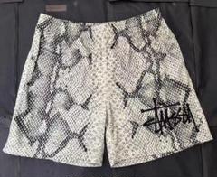 Stussy ヘビ柄 Lサイズ ショートパンツ - メルカリ