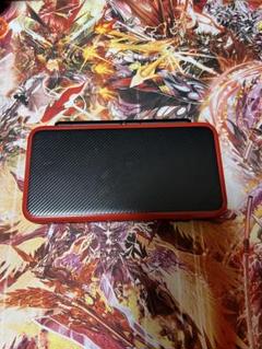 （美品）Newニンテンドー2DSLL本体 ブラック×レッド マリオカート7パック