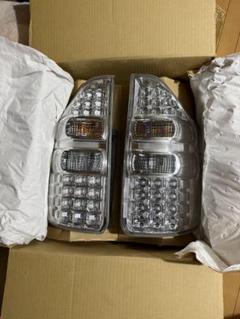 トヨタ　ノア　70系　後期　テールレンズ　左右セット 70後期ノア テール左右セット