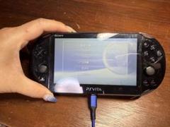 【ほぼ新品】PSVITA PCH-2000 ブラック Amazon | PlayStation Vita Wi-Fiモデル ブラック (PCH-2000ZA11