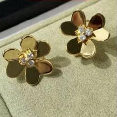 ✨最高級✨芸能人✨海外セレブ✨フラワーミニ✨ネックレス✨至高‼️フリシルバー ✨最高級✨芸能人✨海外セレブ✨フラワーミニ✨ネックレス✨至高