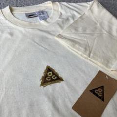 【新品タグ付き】NIKE ACG Ｔシャツのサムネイル