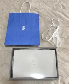 定番の冬ギフト ファミリア ギフトボックス 紙袋 ギフト箱 - メルカリ ベビーパジャマ
