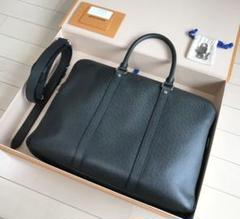 Louis Vuitton PDV PM Taiga ブリーフケース