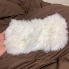 ホワイトファー ヘアバンド　髪飾り　大人から子供用サイズフリー