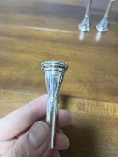フレンチホルンマウスピース 2個セット M&M様 フレンチホルンマウスピース 2個セット M&M様 - メルカリ