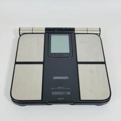2025年最新】omron 体脂肪計・体組成計の人気アイテム - メルカリ