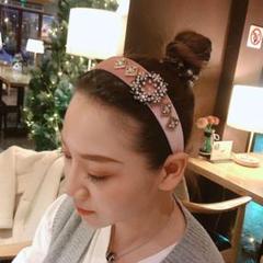 d41○カチューシャ☆ヘアバンド☆ヘアアクセサリー☆韓国 k-pop 633