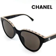 【CHANEL】シャネル　ゴールドココマーク衣類ハンガー7本おまとめベロア黒 CHANEL】シャネル ゴールドココマーク衣類ハンガー7本おまとめ