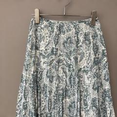 ヒロタ　シフォンフレアスカート(S)グリーンペイズリー柄　裾レースフェミニンのサムネイル