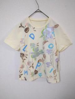 未使用品　新品タグ付き　トロワボヌール　Ｔシャツ　レディースM相当　花柄　日本製