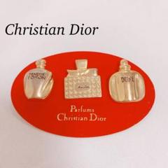 2025年最新】dior ピンバッジの人気アイテム - メルカリ