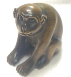 根付柘植 猿の彫刻 黄楊繊細彫刻 木製 - メルカリ
