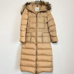 【希少】MONCLER Cotonniere キルティングダウンコート ベージュ Cotonniere quilted down coat in beige - Moncler | Mytheresa