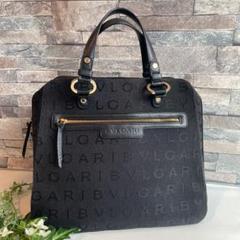 ✨BVLGARI✨ハンドバッグ ブラック ロゴ ブランド おしゃれ