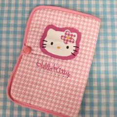 ハローキティ - レトロキティちゃんバンクケースピンク保険証カバー黄色2点セット ハローキティ - レトロキティちゃんバンクケースピンク保険証