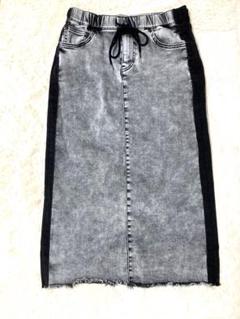 【新品未使用】アダムエロペ   BIG JOHN コラボ デニムスカート Adam et Rope'（スカート）のフリマアイテム一覧