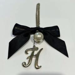 メゾンドフルール Maison de FLEUR チャームH 2025年最新】メゾンドフルール イニシャルチャーム hの人気