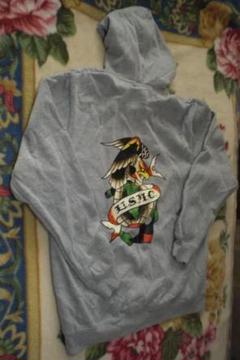 ☆匿名発送☆エドハーディー ED HARDY パーカー L
