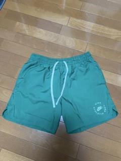 希少 NIKE ウーブンパンツ　緑