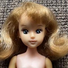 1971年頃　初代リカちゃん　初代いづみちゃん　4本まつ毛