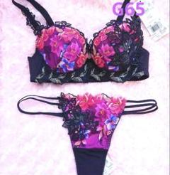 ⭐️❤️ワコールサルート46G♡マダガスカル♡ガーターベルトM
