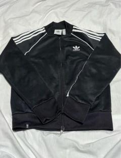adidas ブラック トラックジャケット