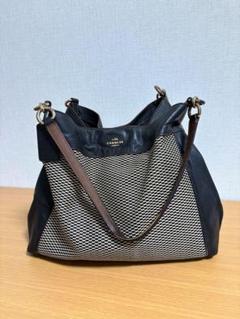 【良品】コーチ　ハンドバッグ　アクセサリーポーチ　チェック柄　チャーム　肩掛け 楽天市場】COACH(コーチ) チェック柄 アクセサリーポーチ 8935