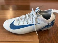 2025年最新】サッカースパイク nike 白の人気アイテム - メルカリ